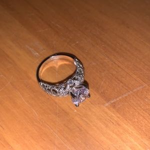 🔥 2 for $20! 🔥 Size 6 Cute Ring!